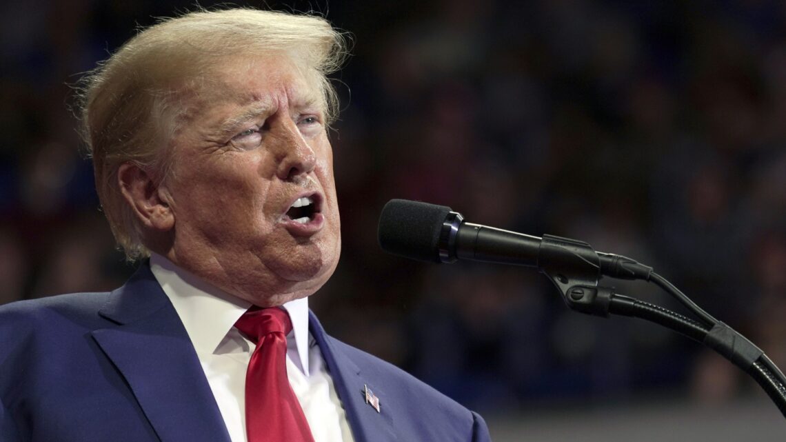 Donald Trump tweet about topless photos of Kate Middleton sparked ‘torrents of profanity’ from William and Charles