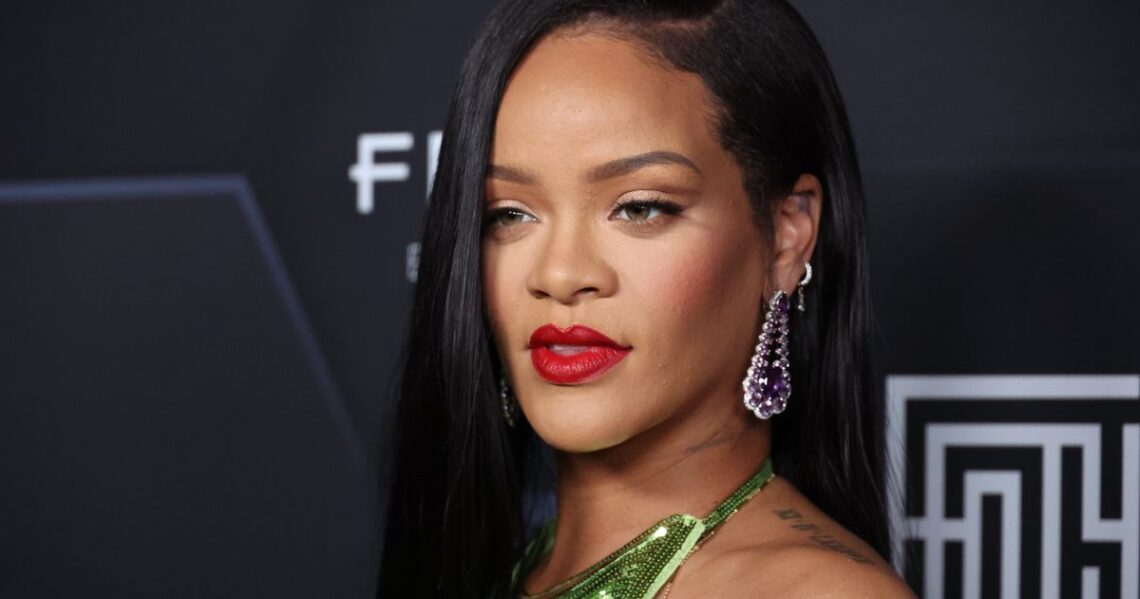 Rihanna Shares Her Favorite Postpartum Body Part — And It’s A Total Throwback