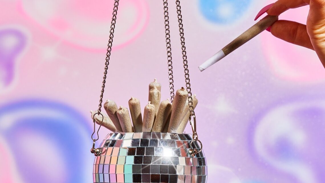 37 Cannabis-Themed Holiday Gifts That Are Honestly Just a Good Time