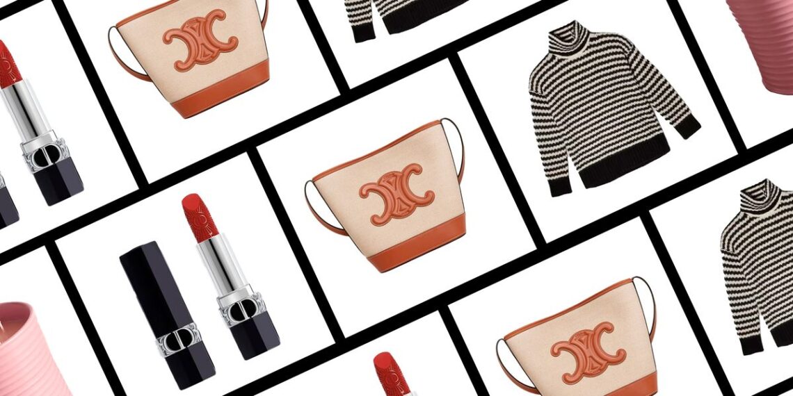 27 Best Fashion Gifts to Give in 2022 According to BAZAAR Editors