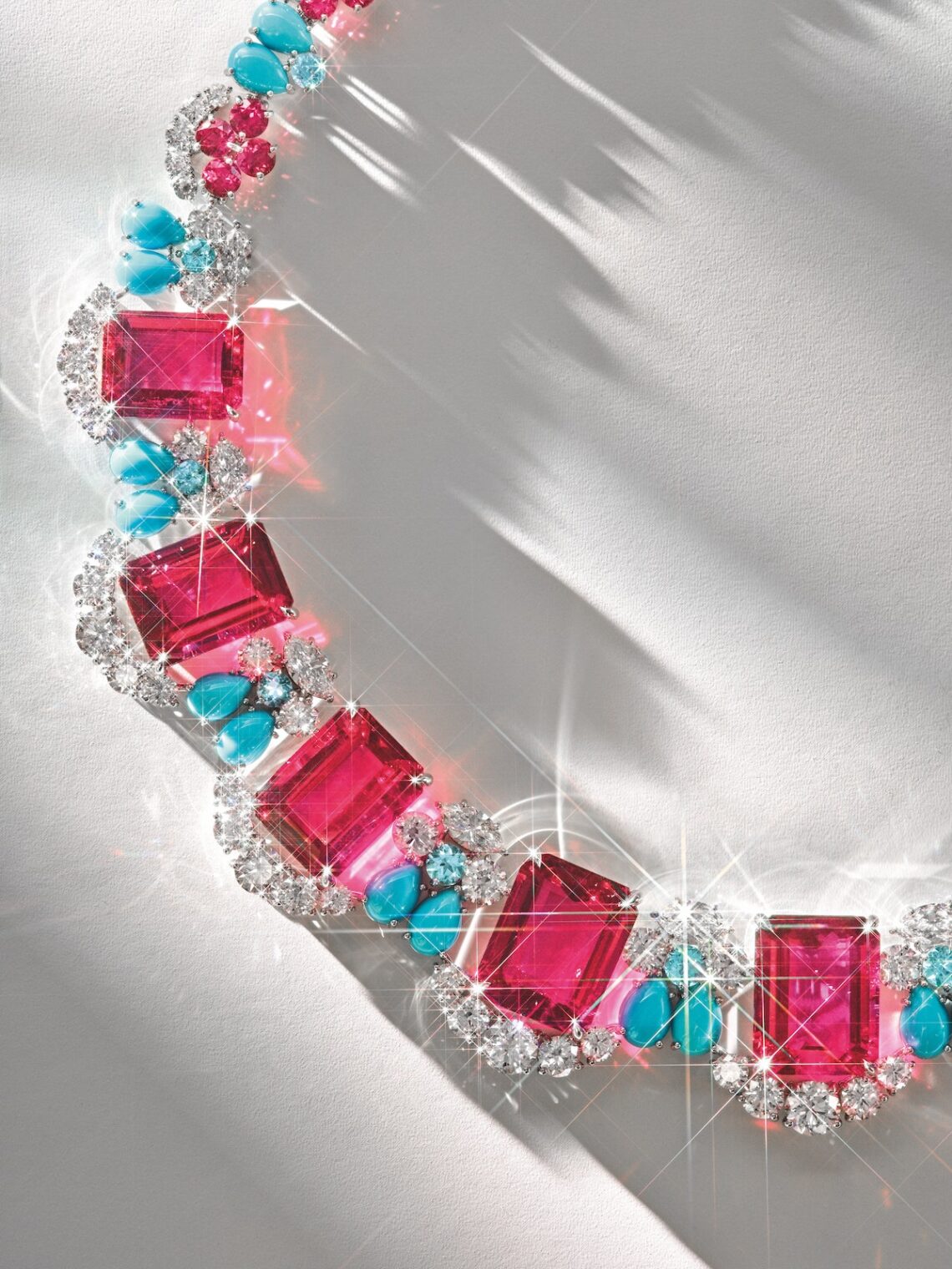 Women’s Jewelry Gift Guide 2022 Holiday Season — Luxury Jewelry Bulgari Dior
