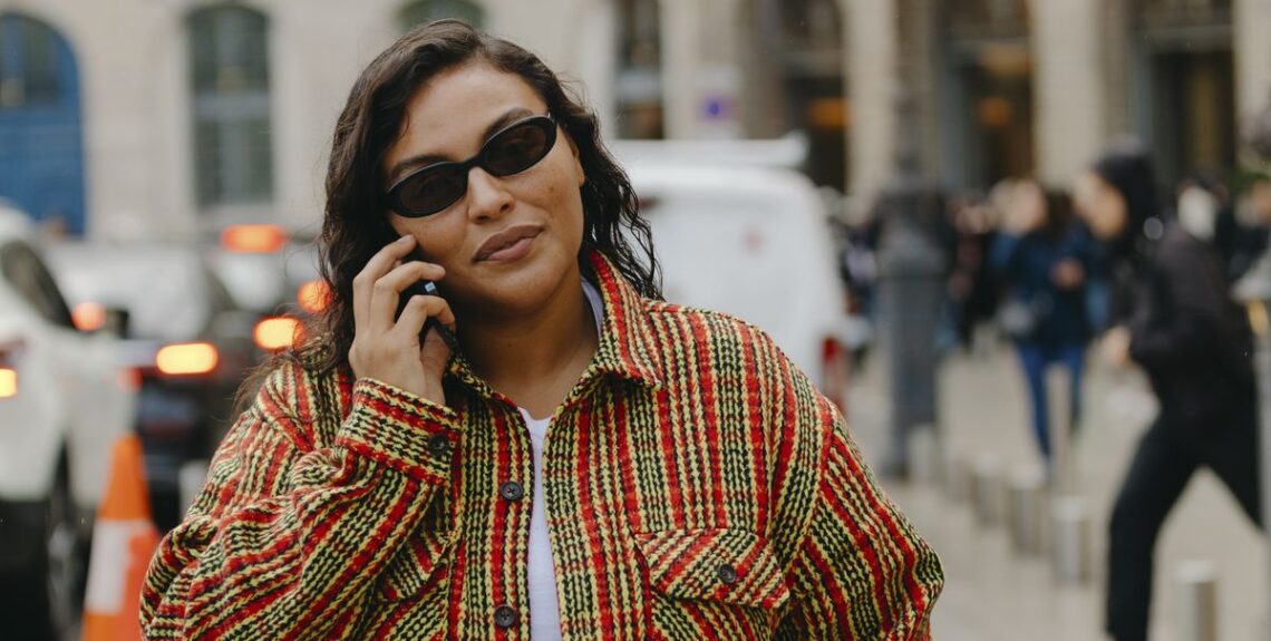 Moda Inverno 2023: 4 abbinamenti eleganti per la camicia scozzese