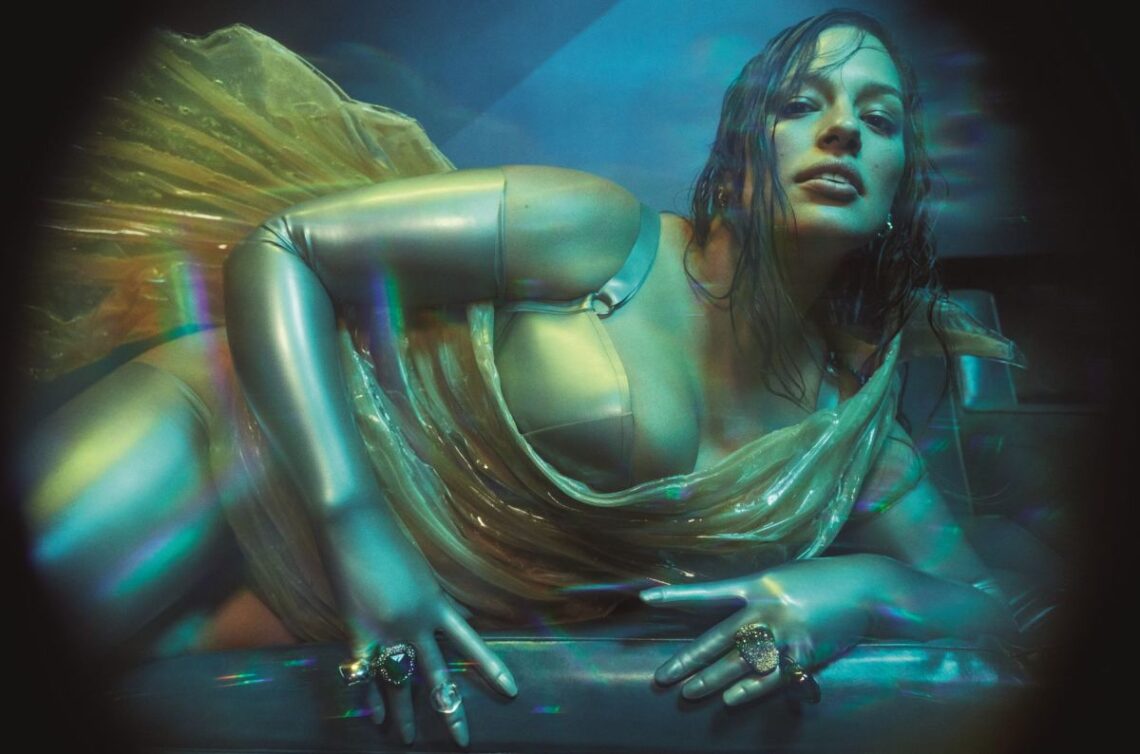Ashley Graham, Bella Hadid, Emily Ratajkowski and More Are ‘Muses’ in the 2023 Pirelli Calendar
