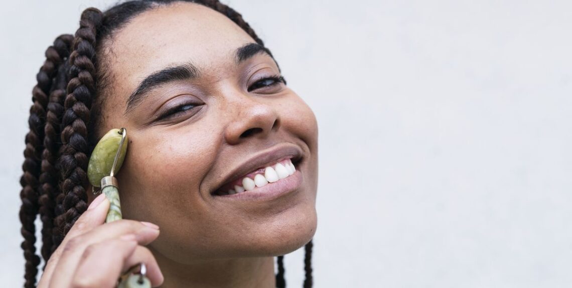The 7 Best Face Rollers You’ll Want to Use 24/7