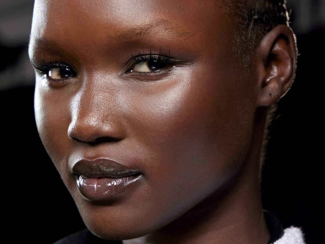 16 Spray-On ‘Serums’ That Deliver Glow-y Skin in Seconds