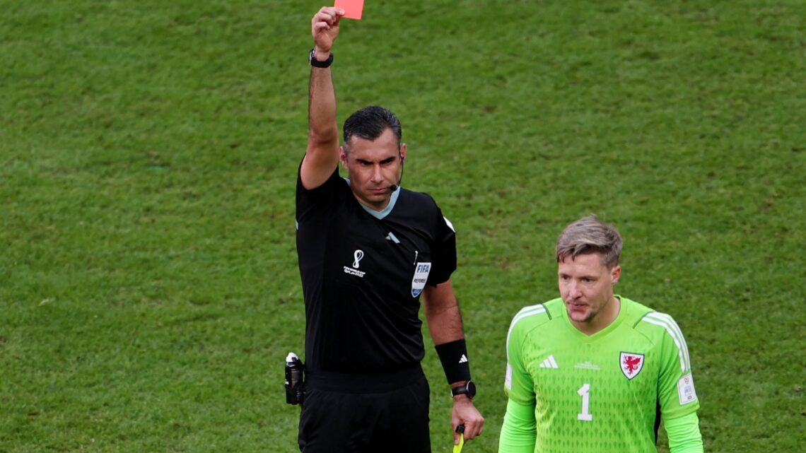 How many red cards have their been during the 2022 World Cup?