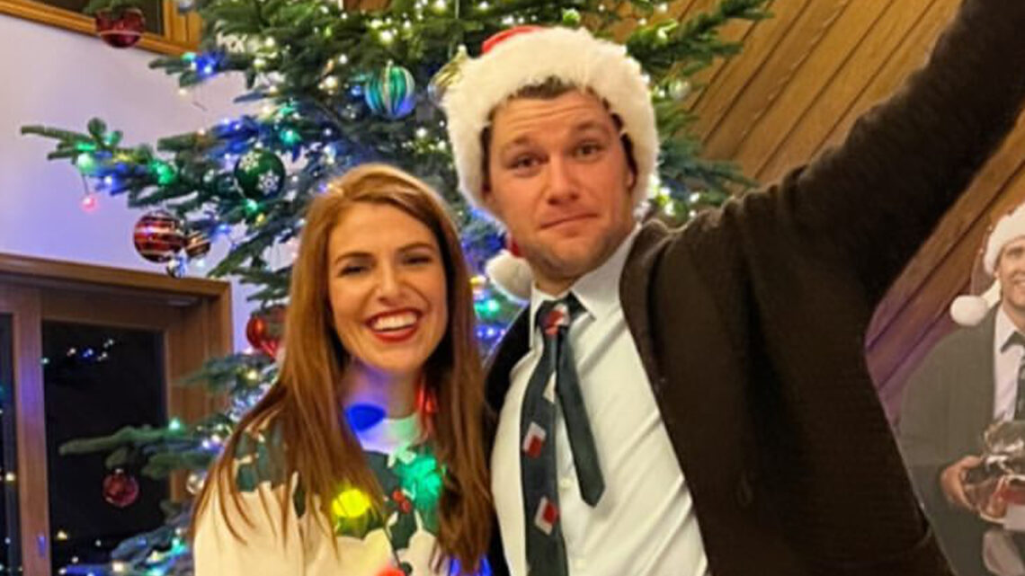 Little People fans mock Audrey Roloff for ‘atrocious’ Christmas topper in new pic after she was ripped for massive tree