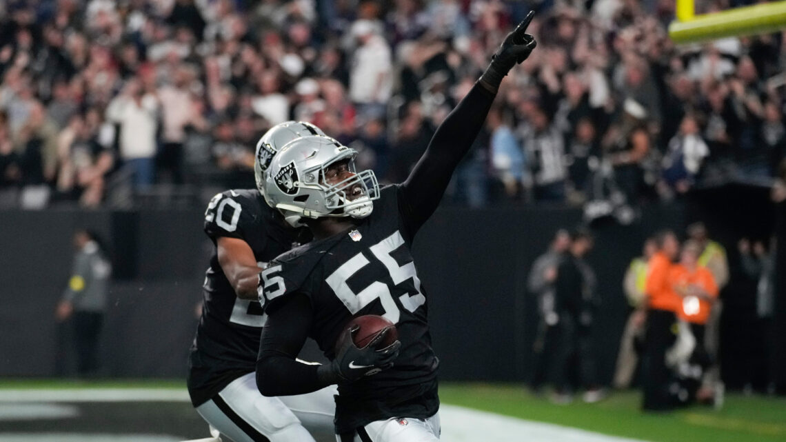 NFL fan wins crazy $3million parlay on final play of game and his reaction says it all