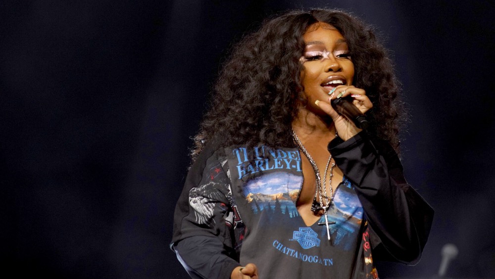 SZA Scores Her First No. 1 Album, Logging Fifth-Biggest Debut Week of 2022