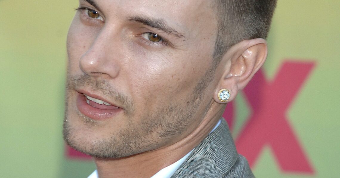 Kevin Federline Is Writing A Book About Fatherhood For Some Reason