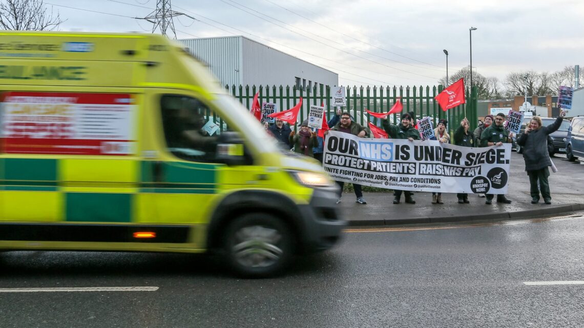 As paramedics strike – what to do if you need an ambulance today