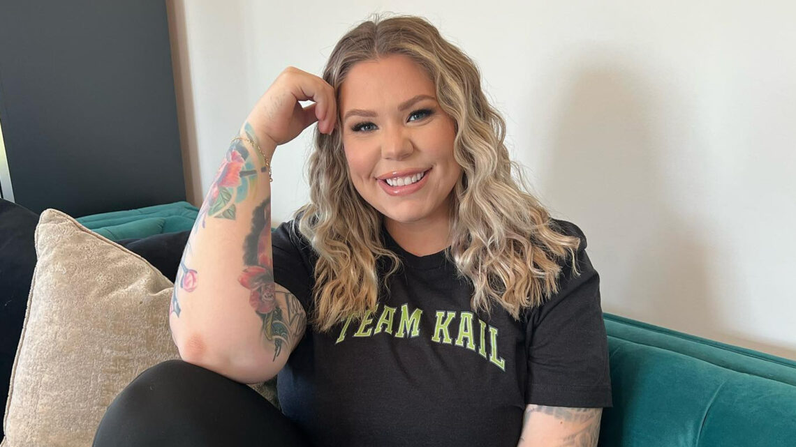 Teen Mom fans spot new ‘clue’ that Kailyn Lowry ‘secretly gave birth to fifth child’ in the background of new photo Teen Mom fans spot new ‘clue’ that Kailyn Lowry ‘secretly gave birth to fifth child’ in the background of new photo