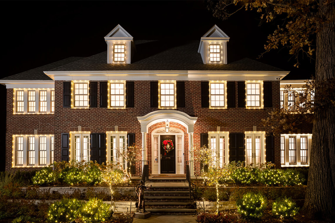 Inside the REAL Home Alone film house in Chicago as it looks now – and you can stay in it