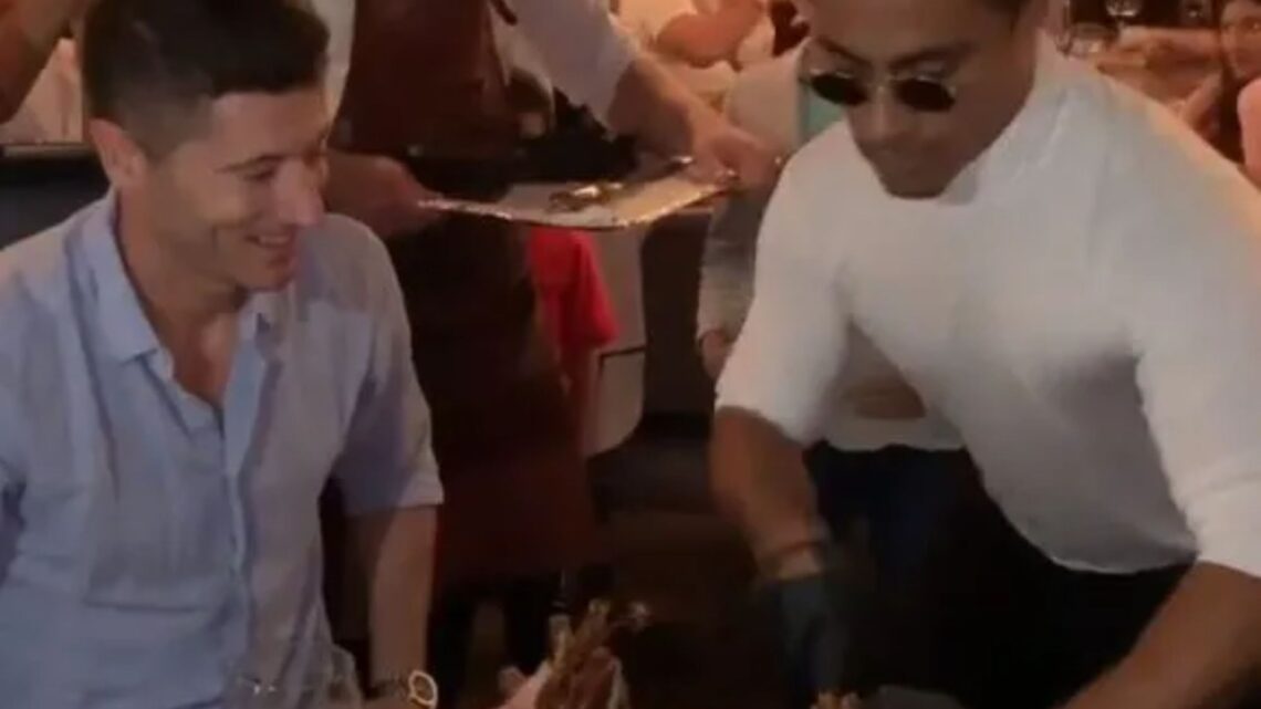 Salt Bae slammed as ‘clown’ for gyrating in Insta video with World Cup star Robert Lewandowski in restaurant