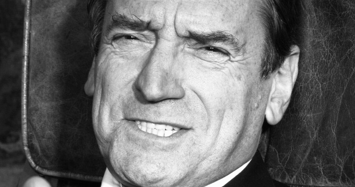 Stephen Greif, ‘The Crown’ And ‘EastEnders’ Actor, Dies At 78