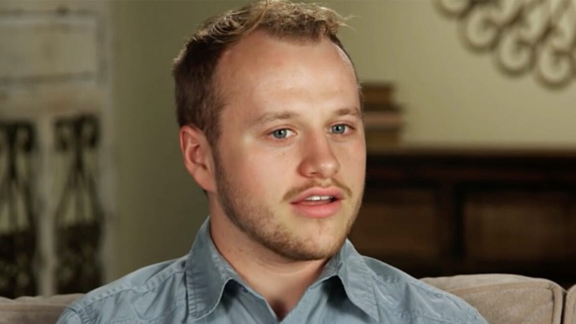 Duggar fans think James spilled secret name of Josiah & wife Lauren’s unborn daughter after spotting proof in new video